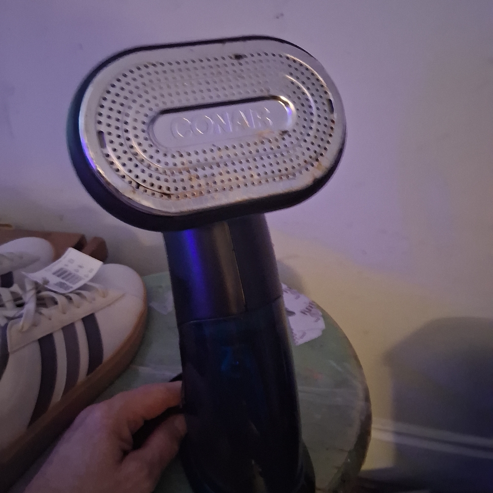 Conair Silver and Black Fabric Shaver